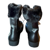 Back of faux fur black boots