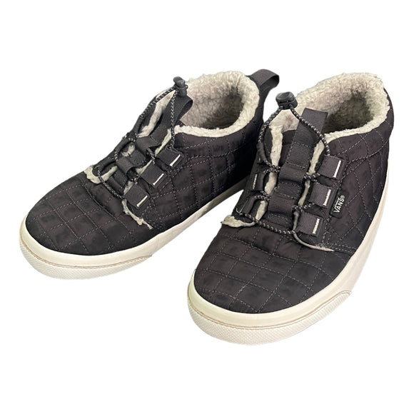 vans-chukka-gray-ultracush-slip-on-quilted-shoes-side