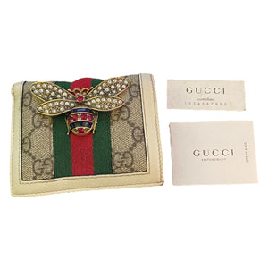 gucci-cream-queen-margaret-wallet-front-of-wallet