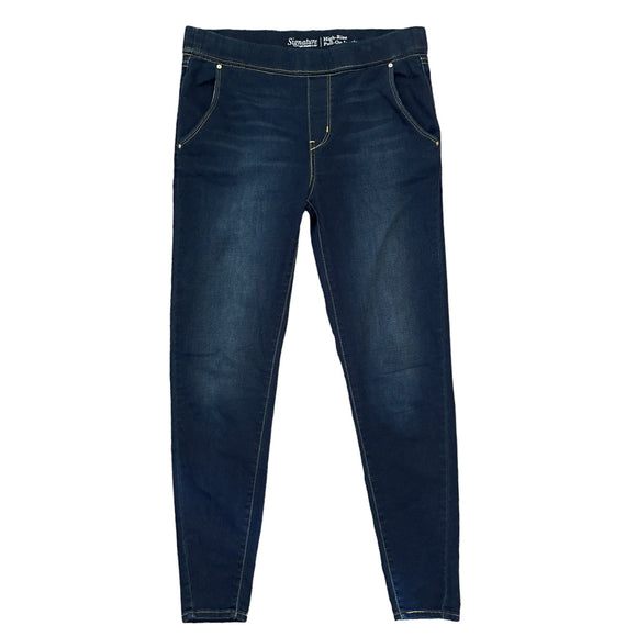 levi-signature-high-rise-pull-on-jegging-size-medium-front-of-jeans