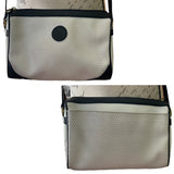 liz-claiborne-vintage-80s-off-white-navy-blue-crossbody-purse-front-and-back-of-bag