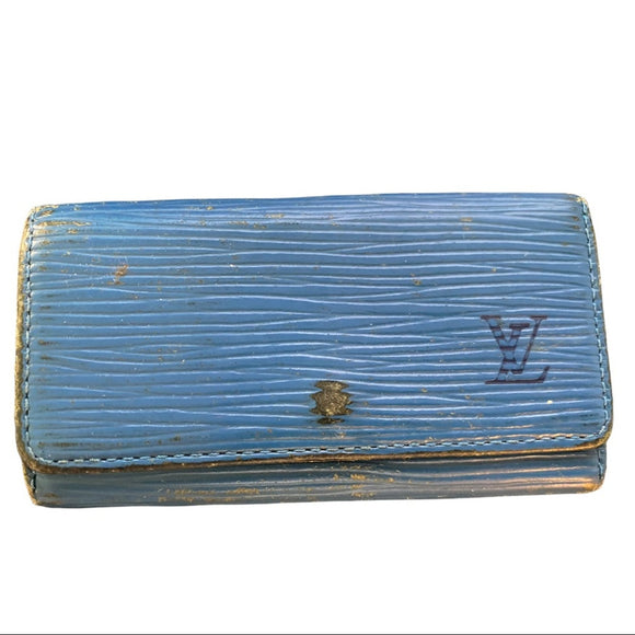 louis-vuitton-blue-epi-leather-key-holder-front-of-key-holder