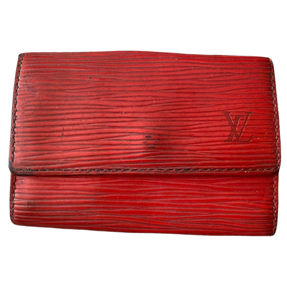 louis-vuitton-red-epi-6-hook-key-ring-front-of-key-wallet