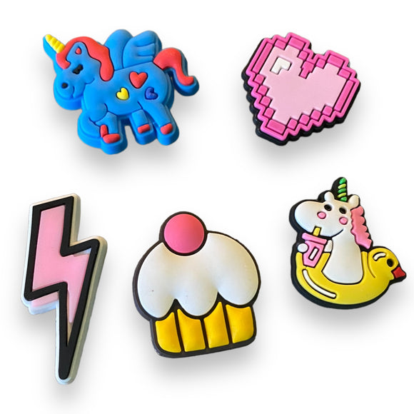 5-shoe-clog-charms-decorations-unicorn-heart-cupcake-front