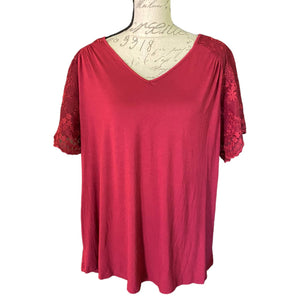 Bloomchic Burgundy Short Sleeve Lace Top Size 18/20