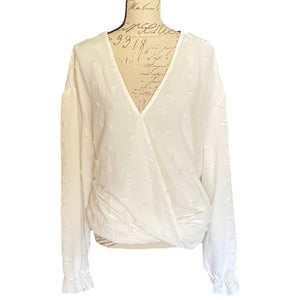 Bloomchic White Polka Dot Faux Wrap Shirt Size 22/24