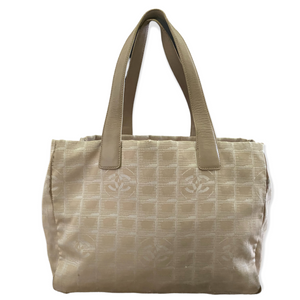 chanel-cc-beige-new-travel-line-purse-tote-front